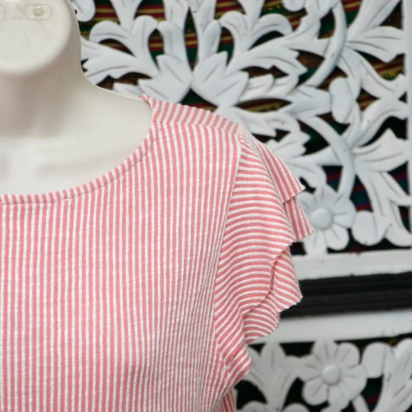 Red and White Stripped Dressed - Picture 4 of 10